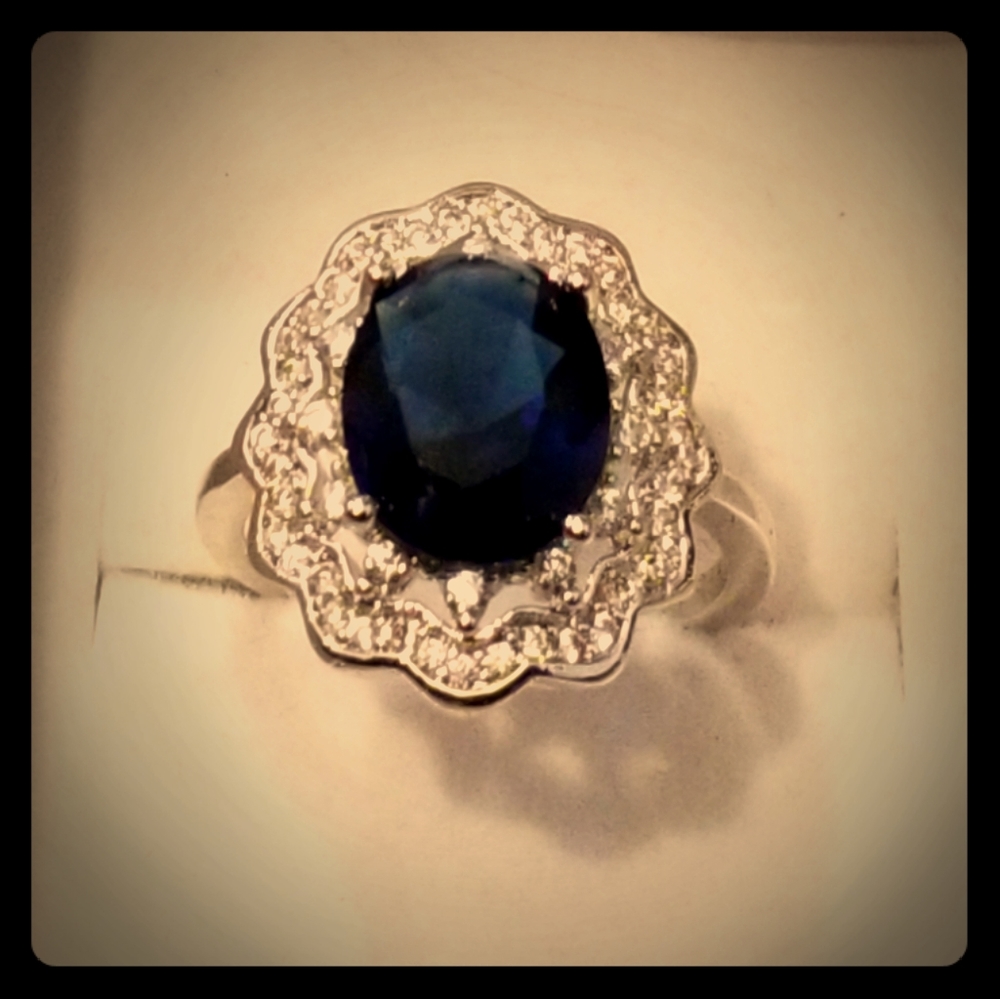 Natural Saphire 2.40 carat